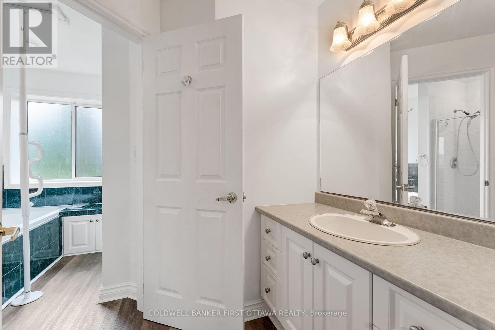 363 NAPOLEON STREET - 39