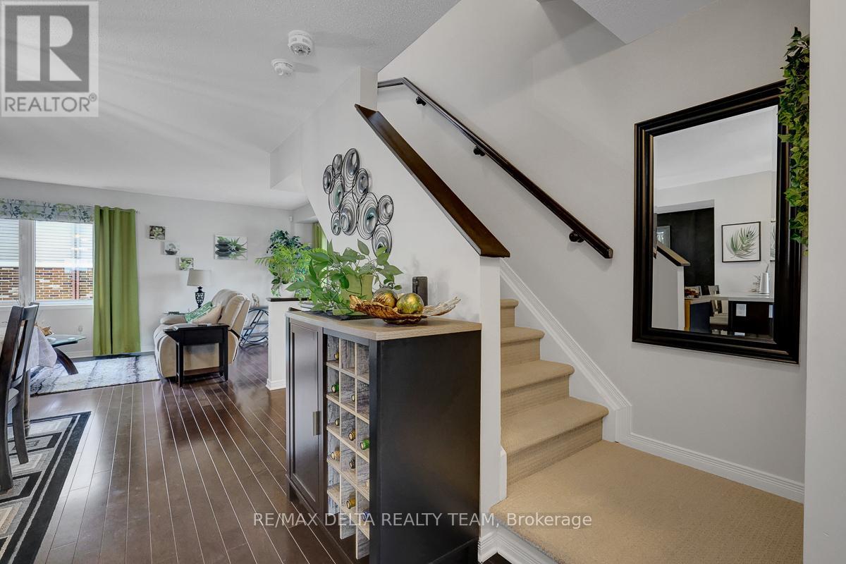 275 ERIC CZAPNIK WAY - 26