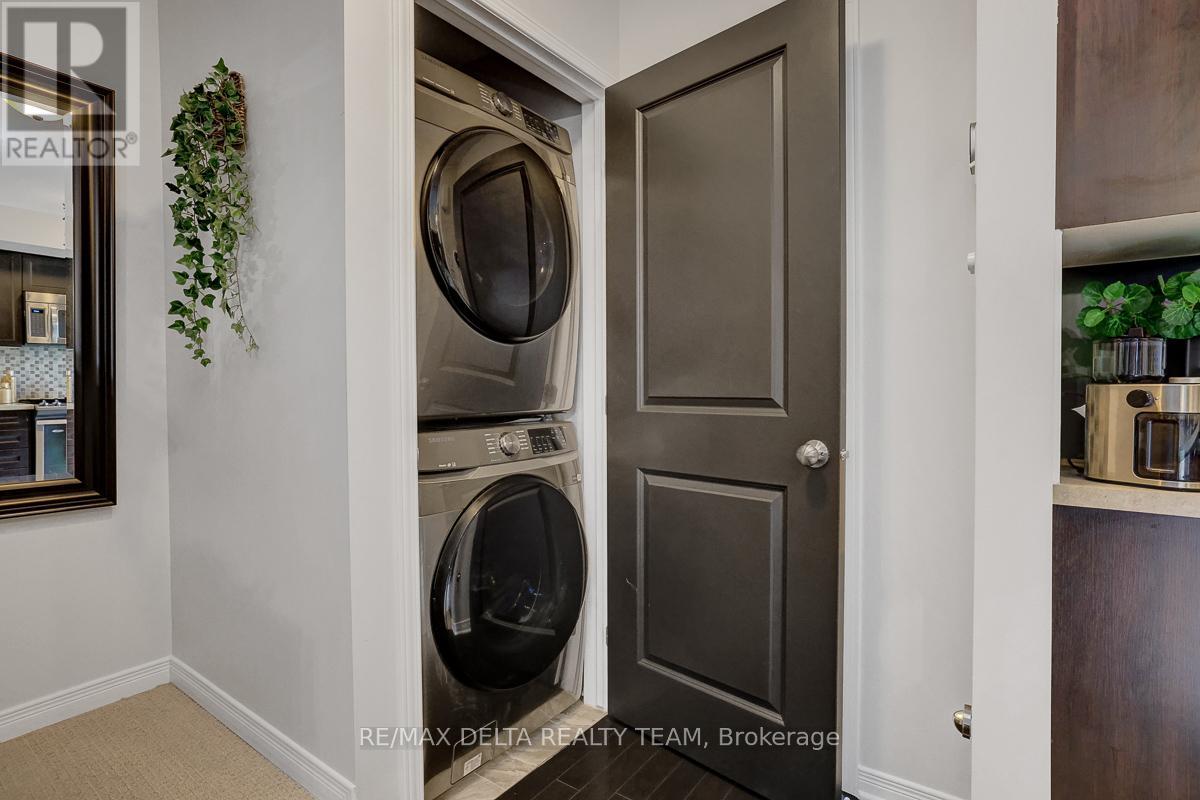 275 ERIC CZAPNIK WAY - 28