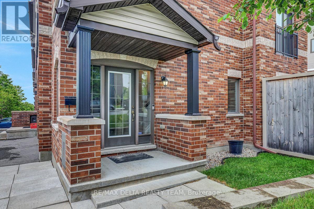 275 ERIC CZAPNIK WAY - 3