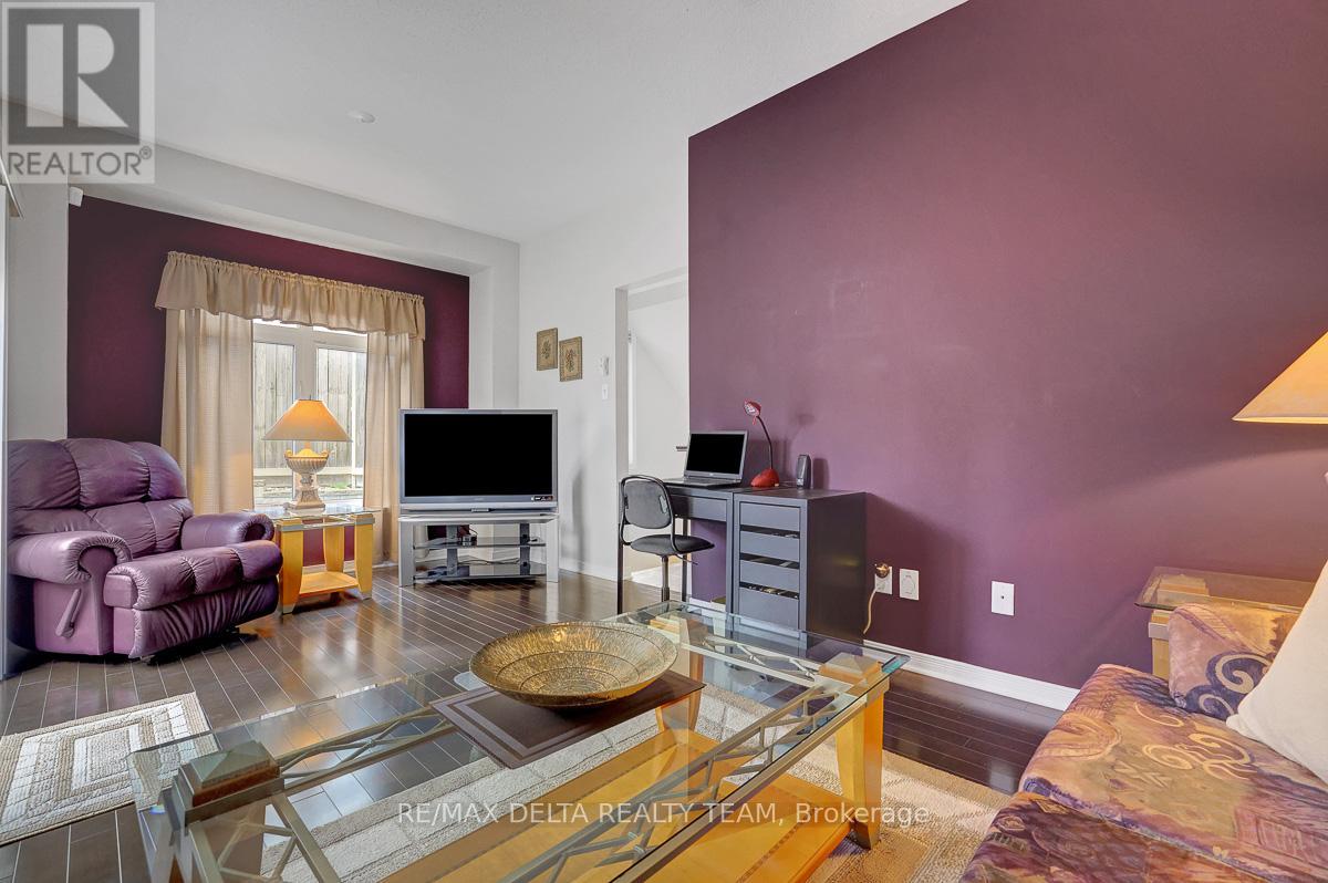 275 ERIC CZAPNIK WAY - 8
