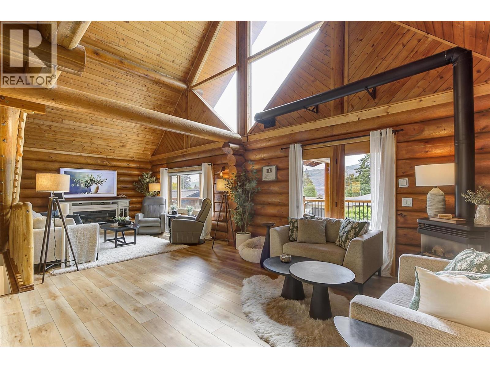 4220 6th Avenue - 26