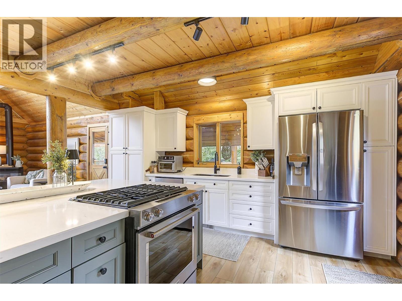 4220 6th Avenue - 7