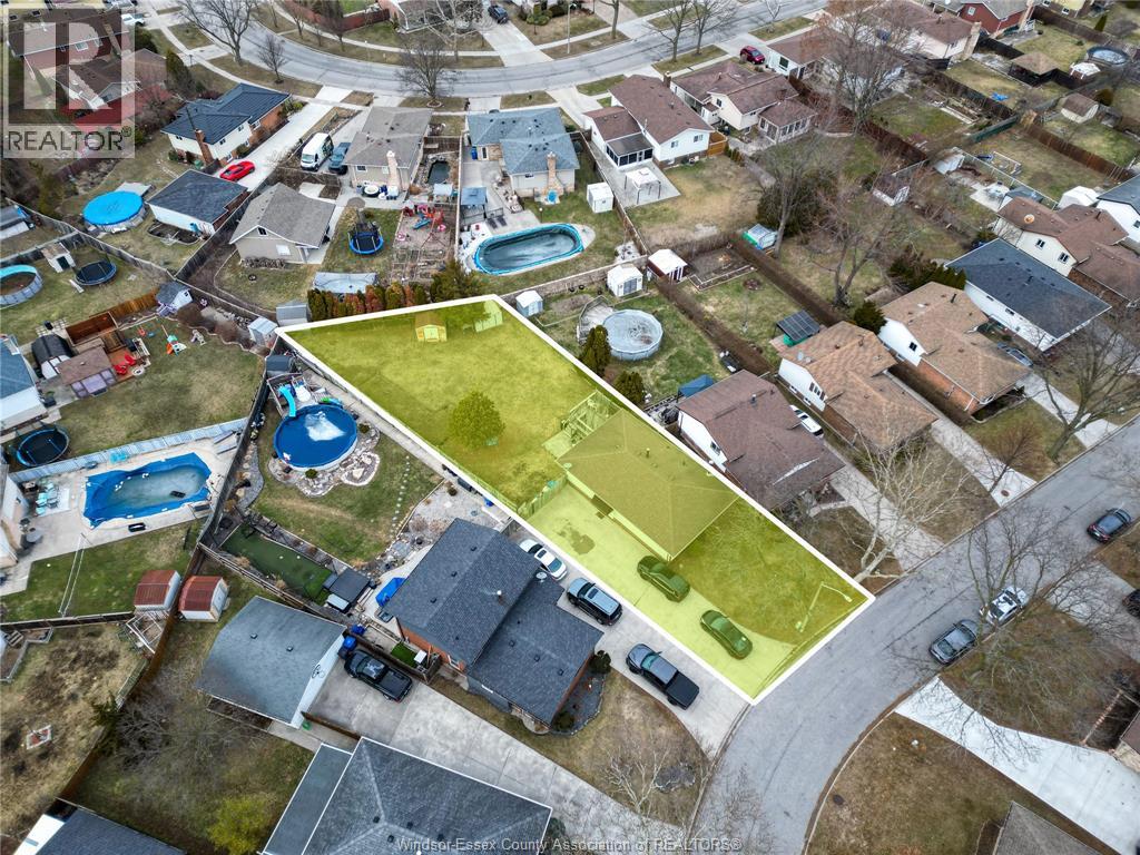 9606 AVERY LANE - 3