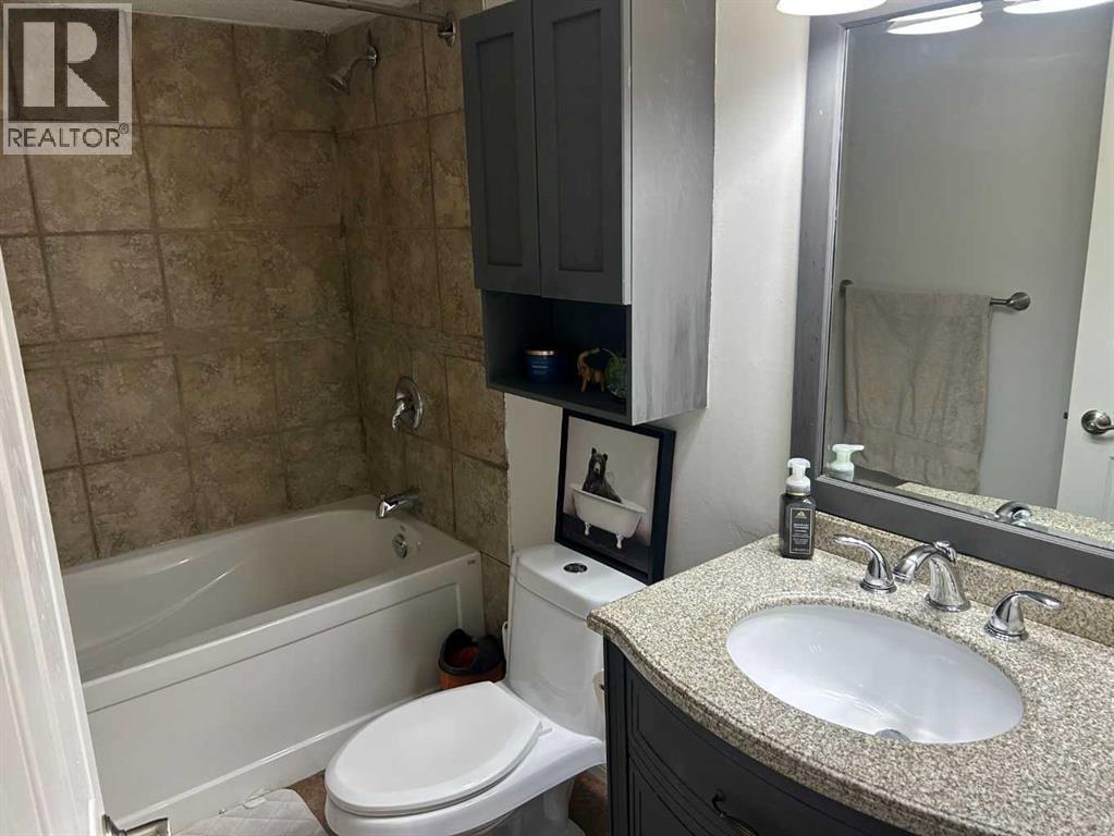 6901 39 Street — photo 16