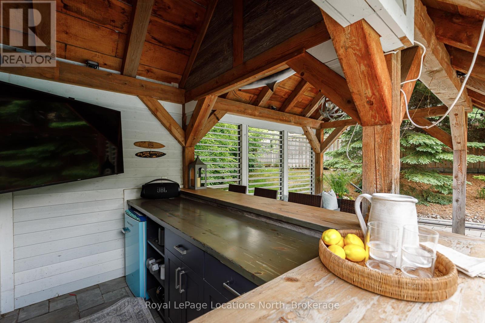42 LOCKHART ROAD - 11