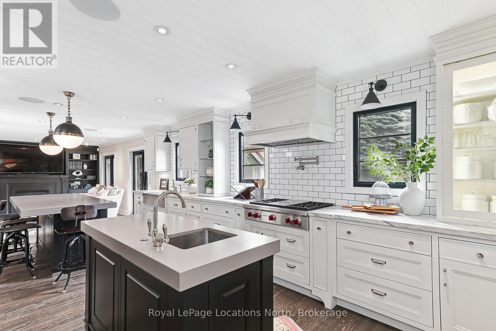 42 LOCKHART ROAD - 24