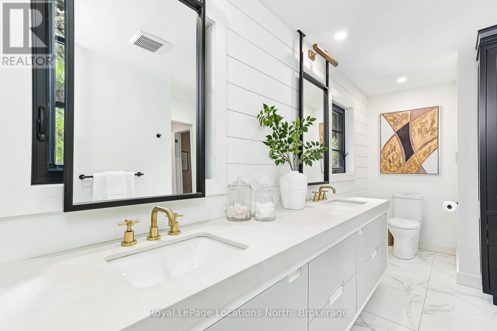 42 LOCKHART ROAD - 34