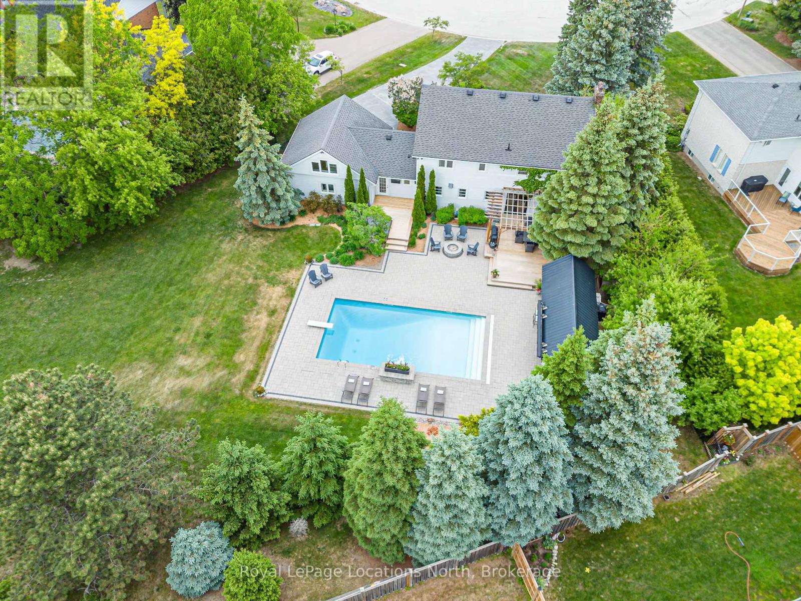 42 LOCKHART ROAD - 47
