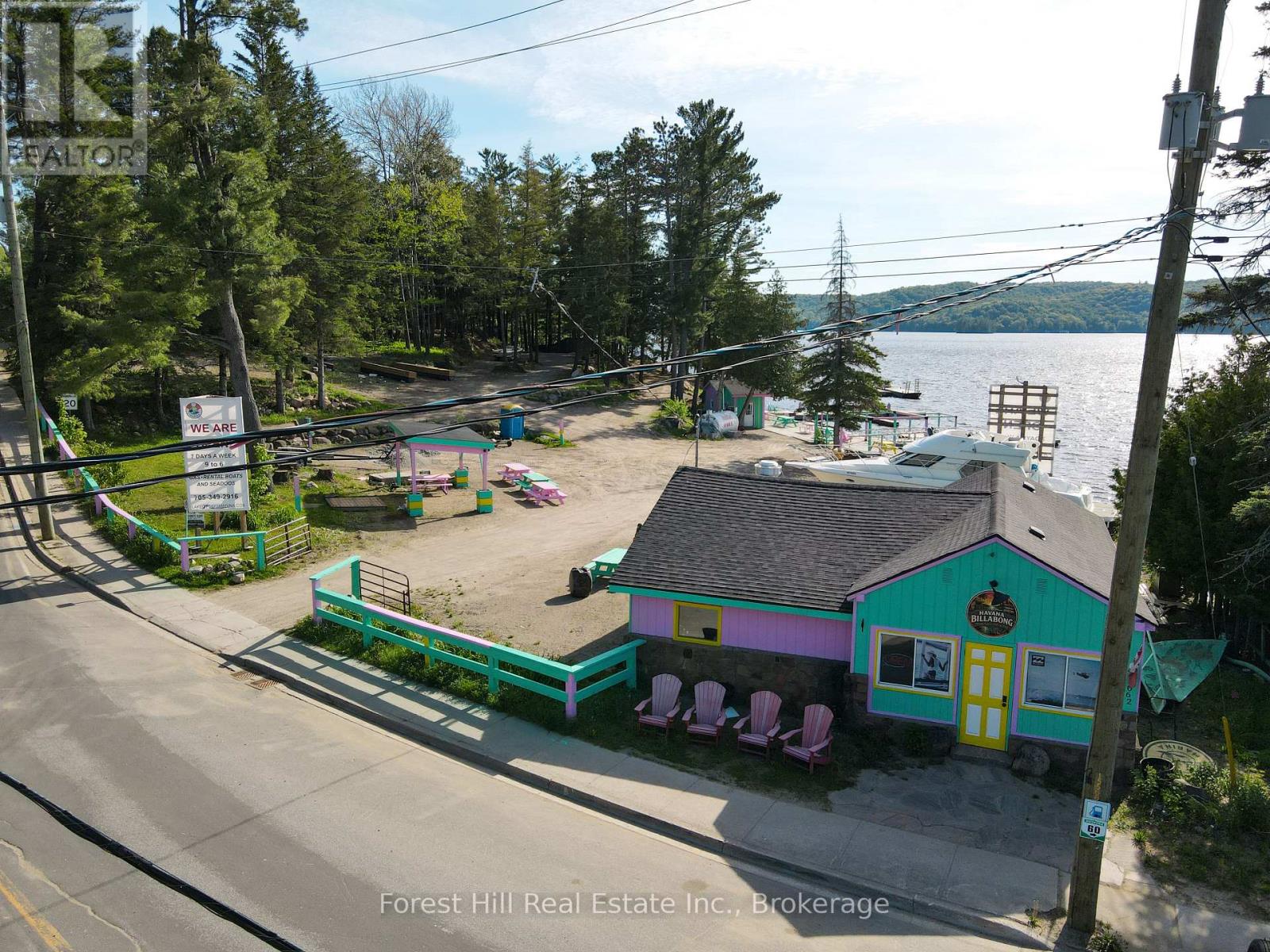 1092 MAIN STREET - 1