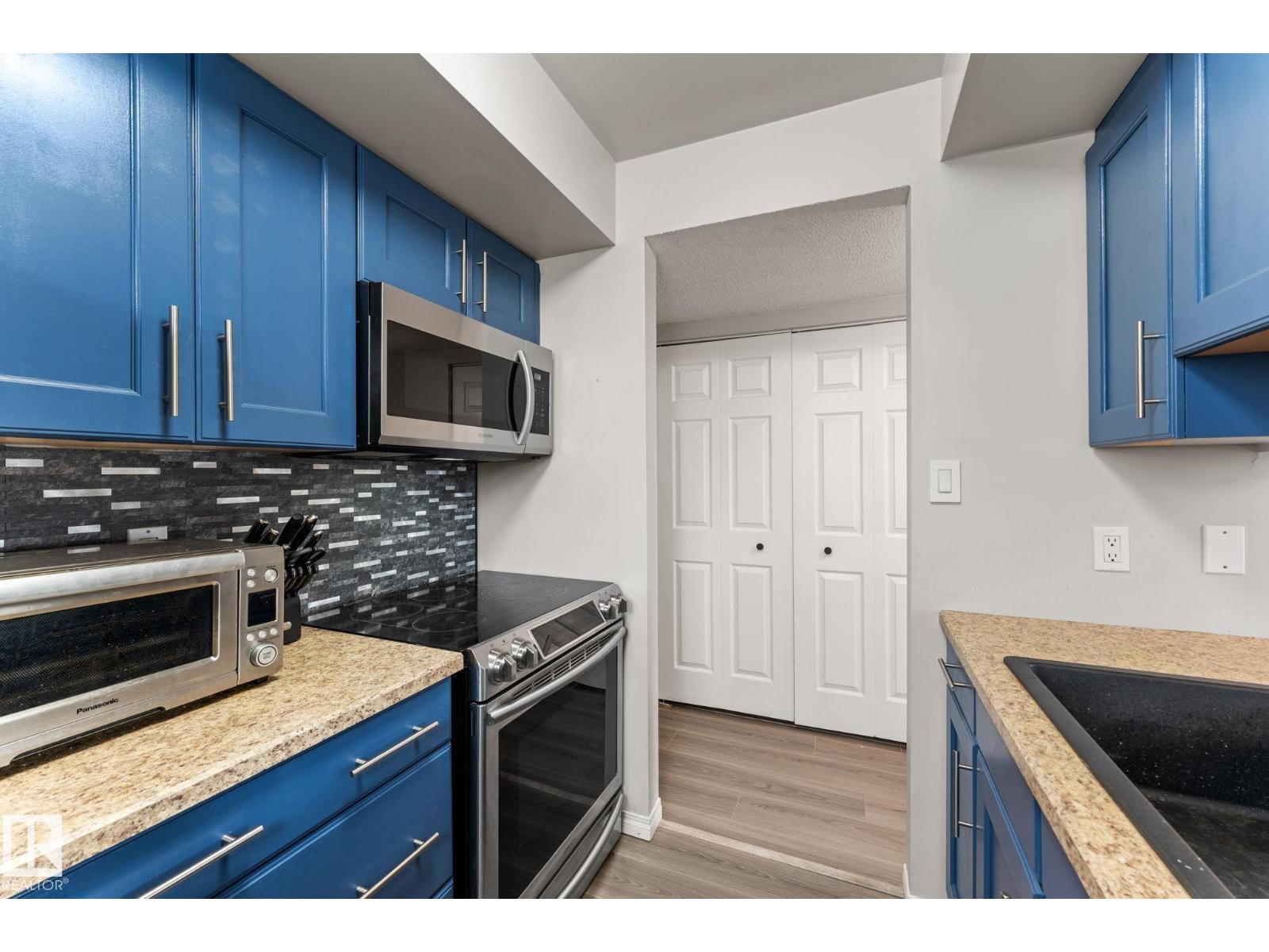 45 LANCASTER TC NW - 8
