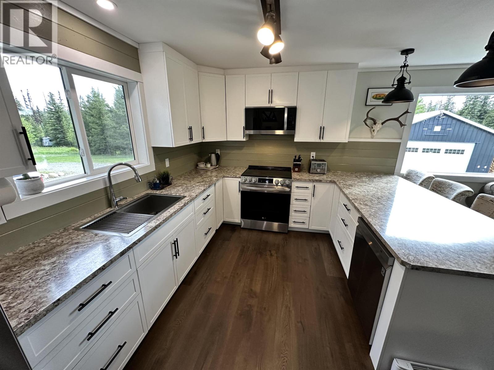 7577 HIGH COUNTRY ROAD - 12