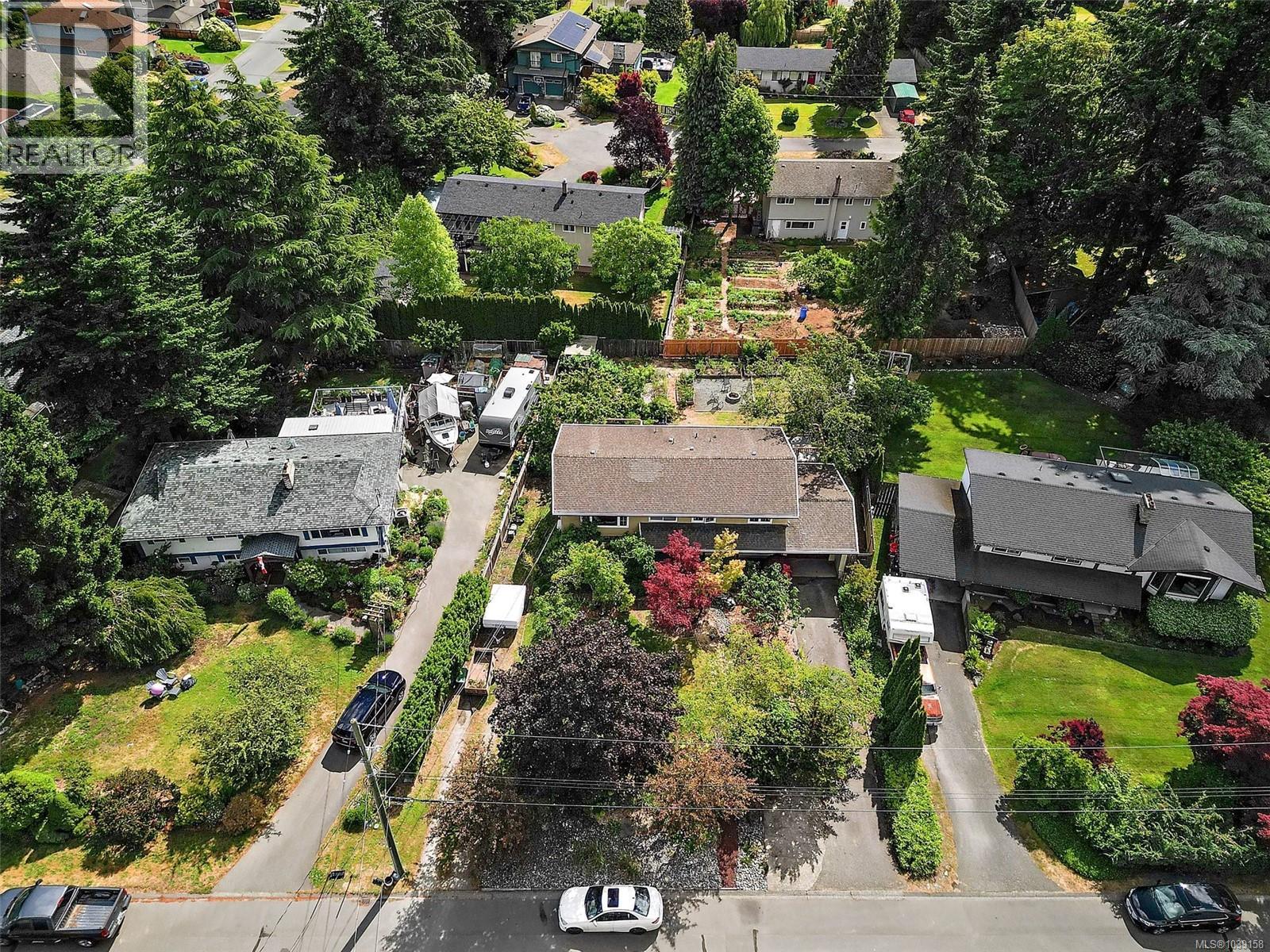 6395 Sunnyslope Dr, Central Saanich