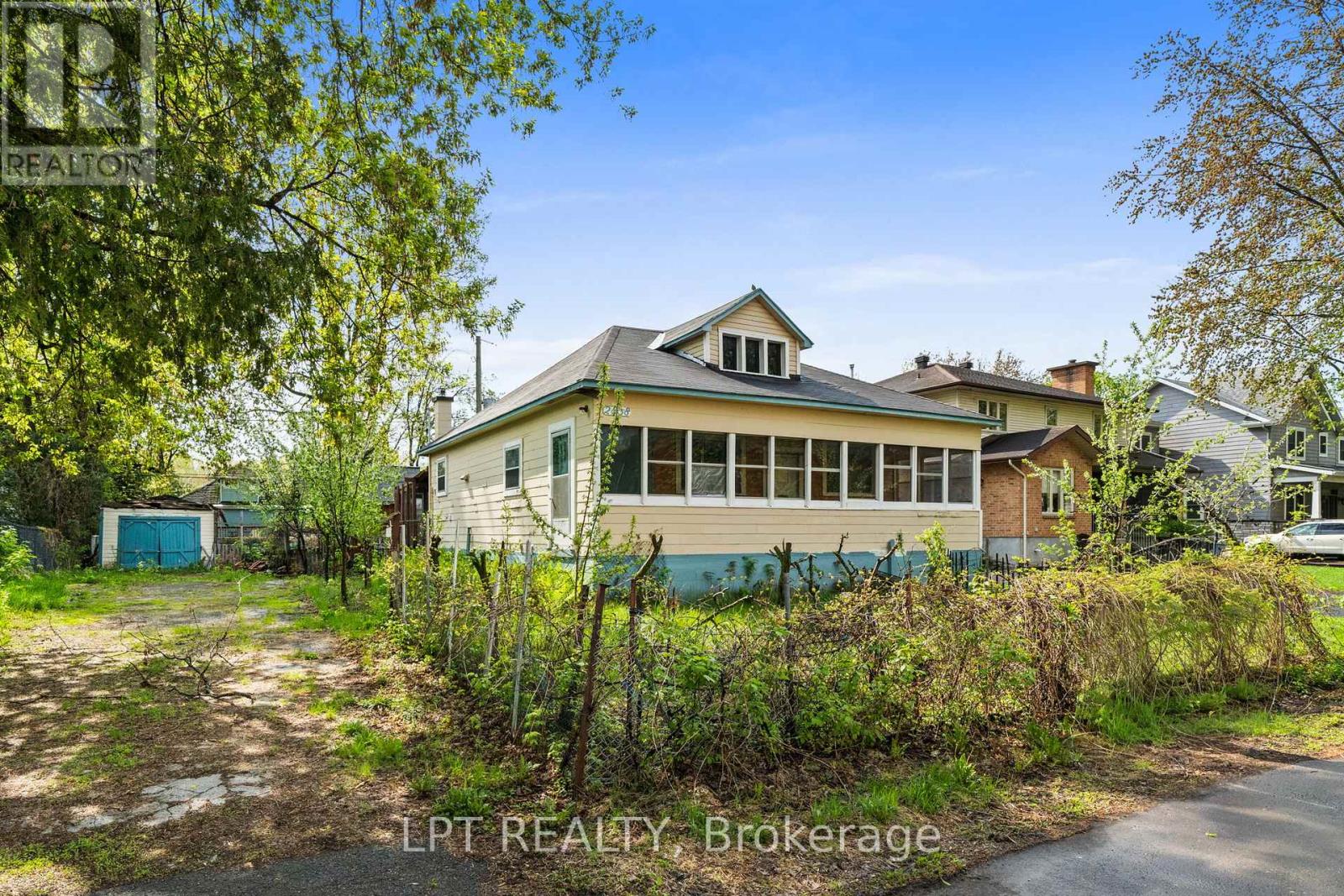2 Bed, 1 Bath House for Sale in Ottawa – 2838 HAUGHTON AVENUE, Ottawa – MLS# X12956096 - Image 4