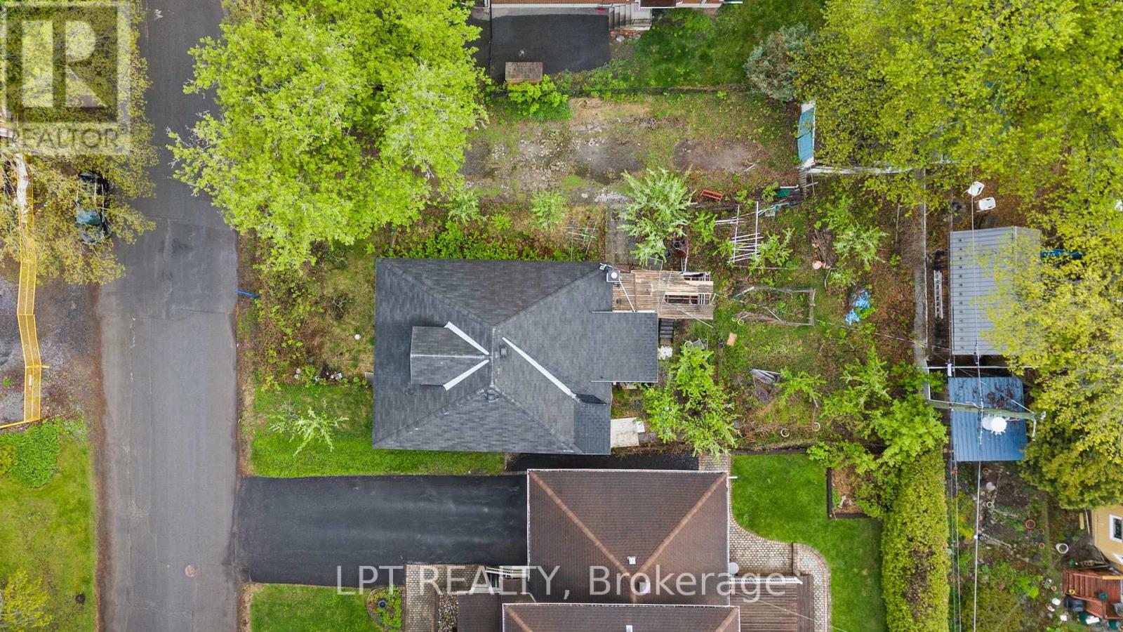 2 Bed, 1 Bath House for Sale in Ottawa – 2838 HAUGHTON AVENUE, Ottawa – MLS# X12956096 - Image 41