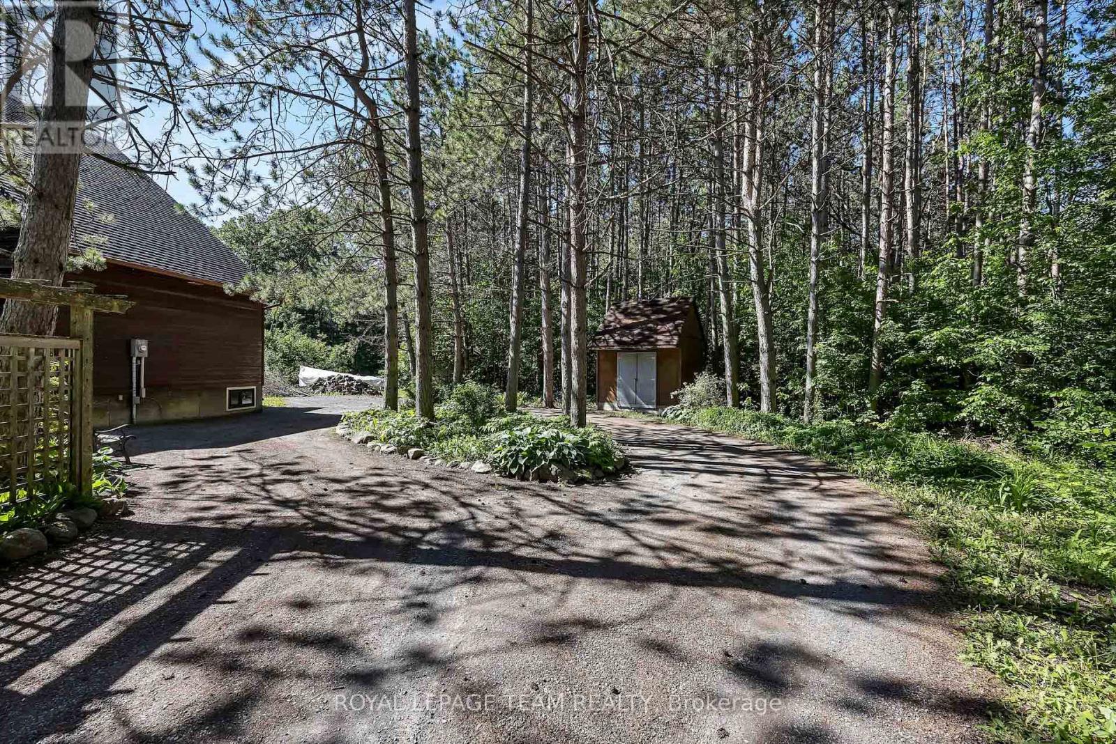 104 SOL LANE - 46