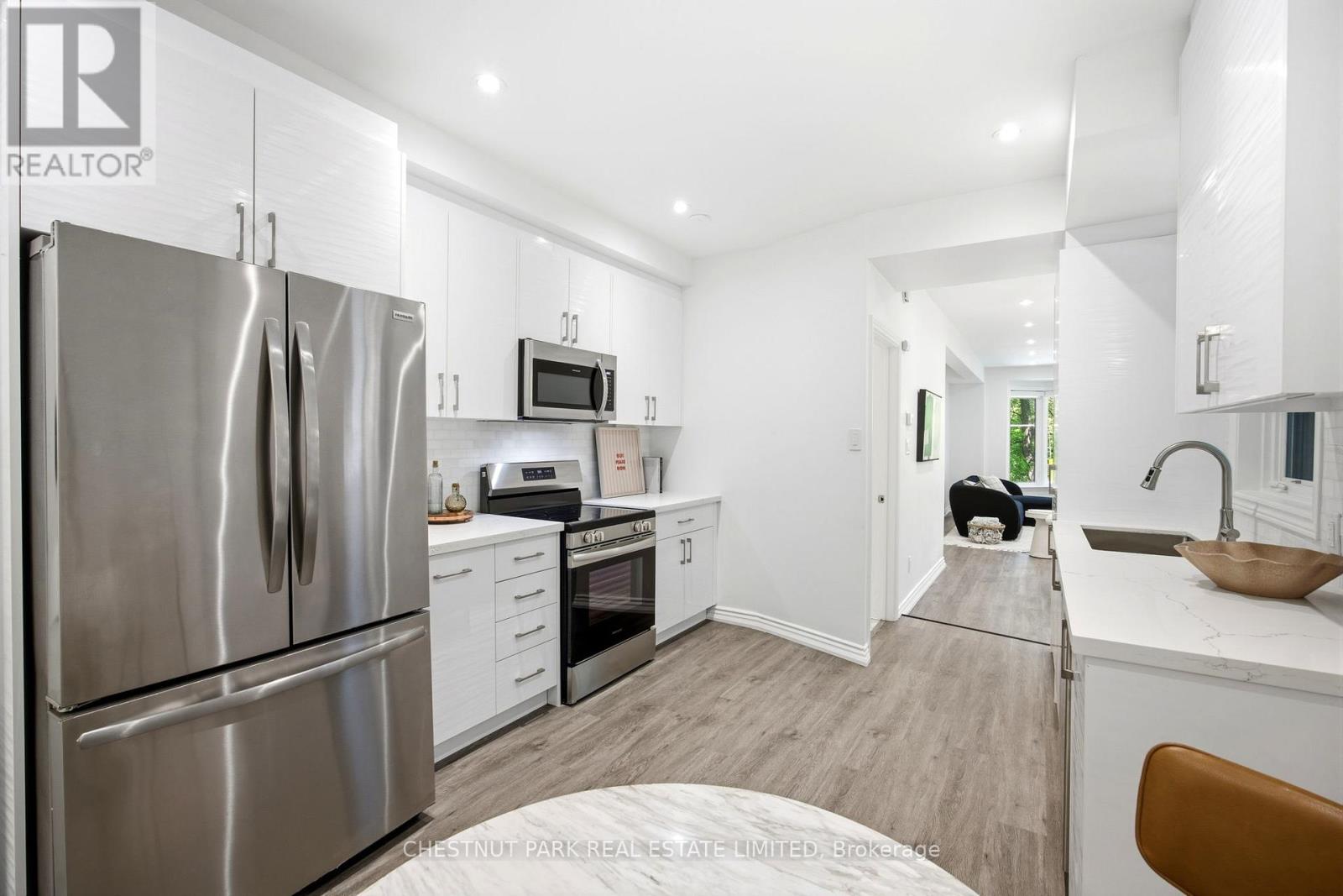 177 COLLIER STREET - 18