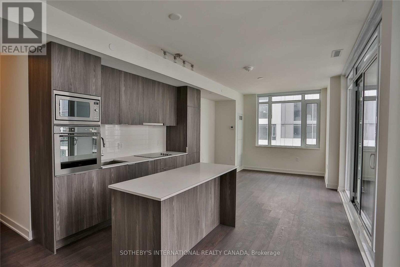 Listing photo of 1608E - 576 FRONT STREET W