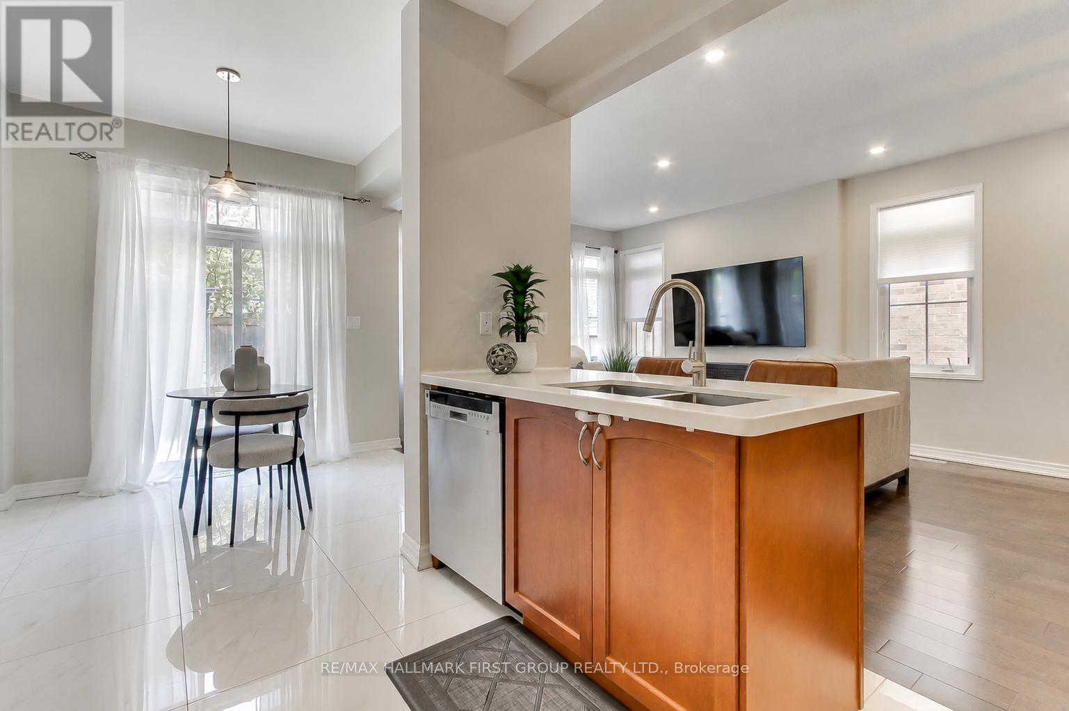 150 ANGUS DRIVE - 16
