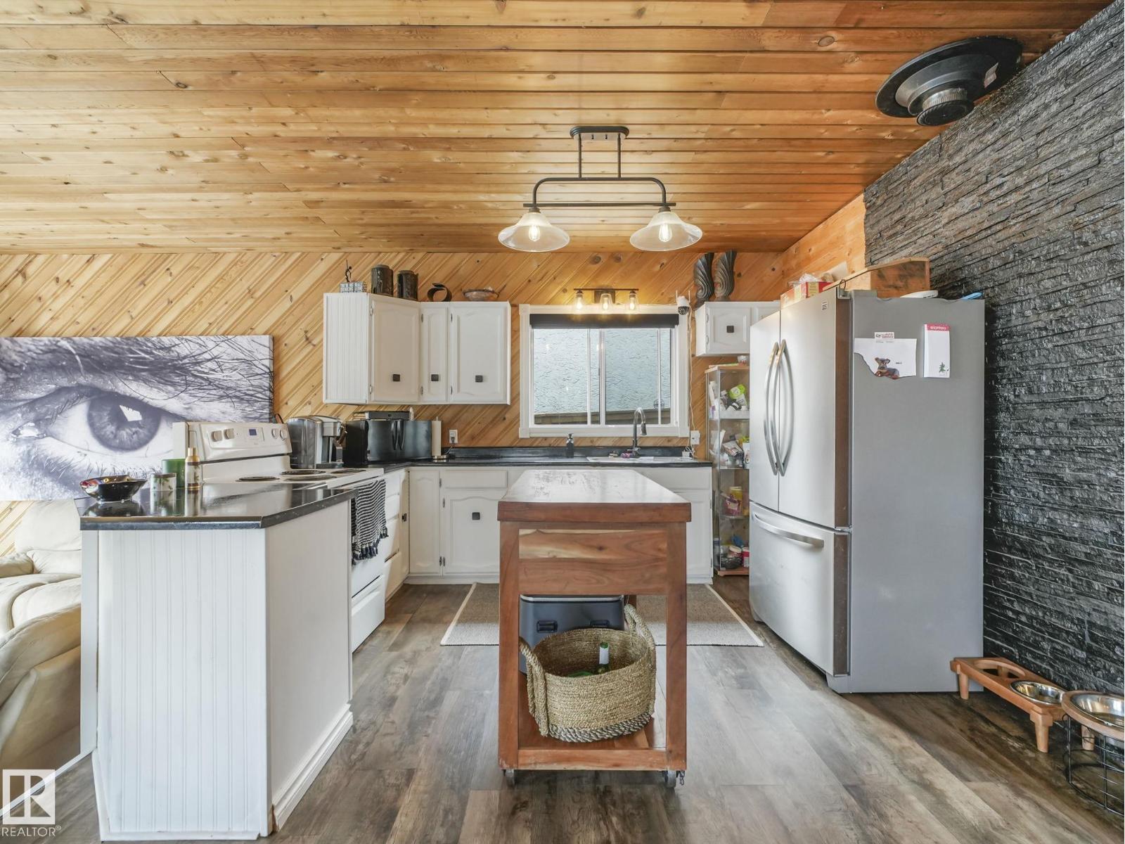 213 CRYSTAL SPRINGS DR - 11