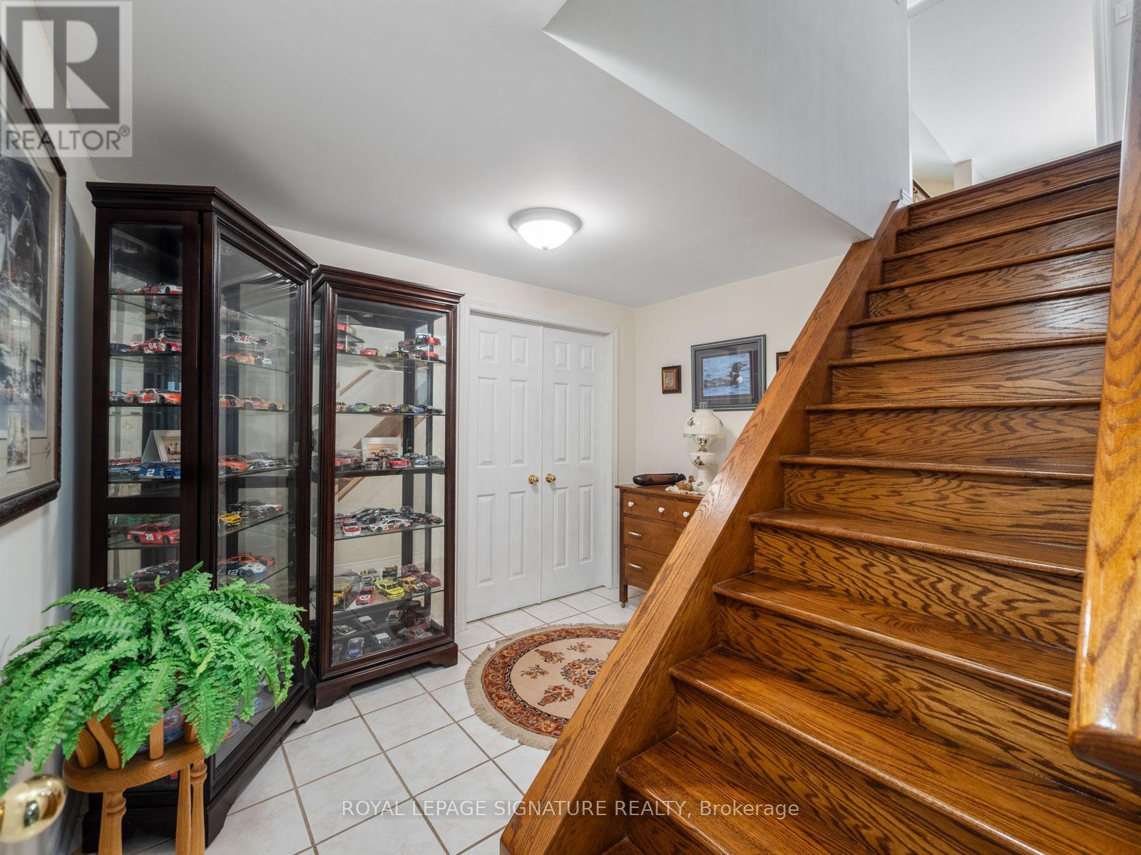 85 FERNCROFT DRIVE - 27