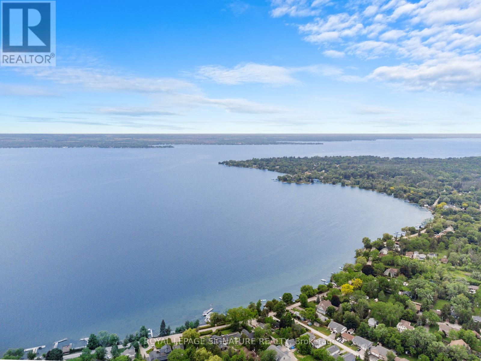 85 FERNCROFT DRIVE - 39