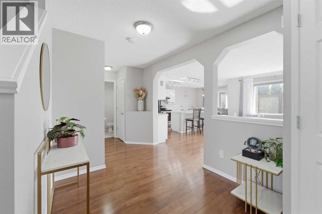 235 Citadel Meadow Bay NW — photo 8