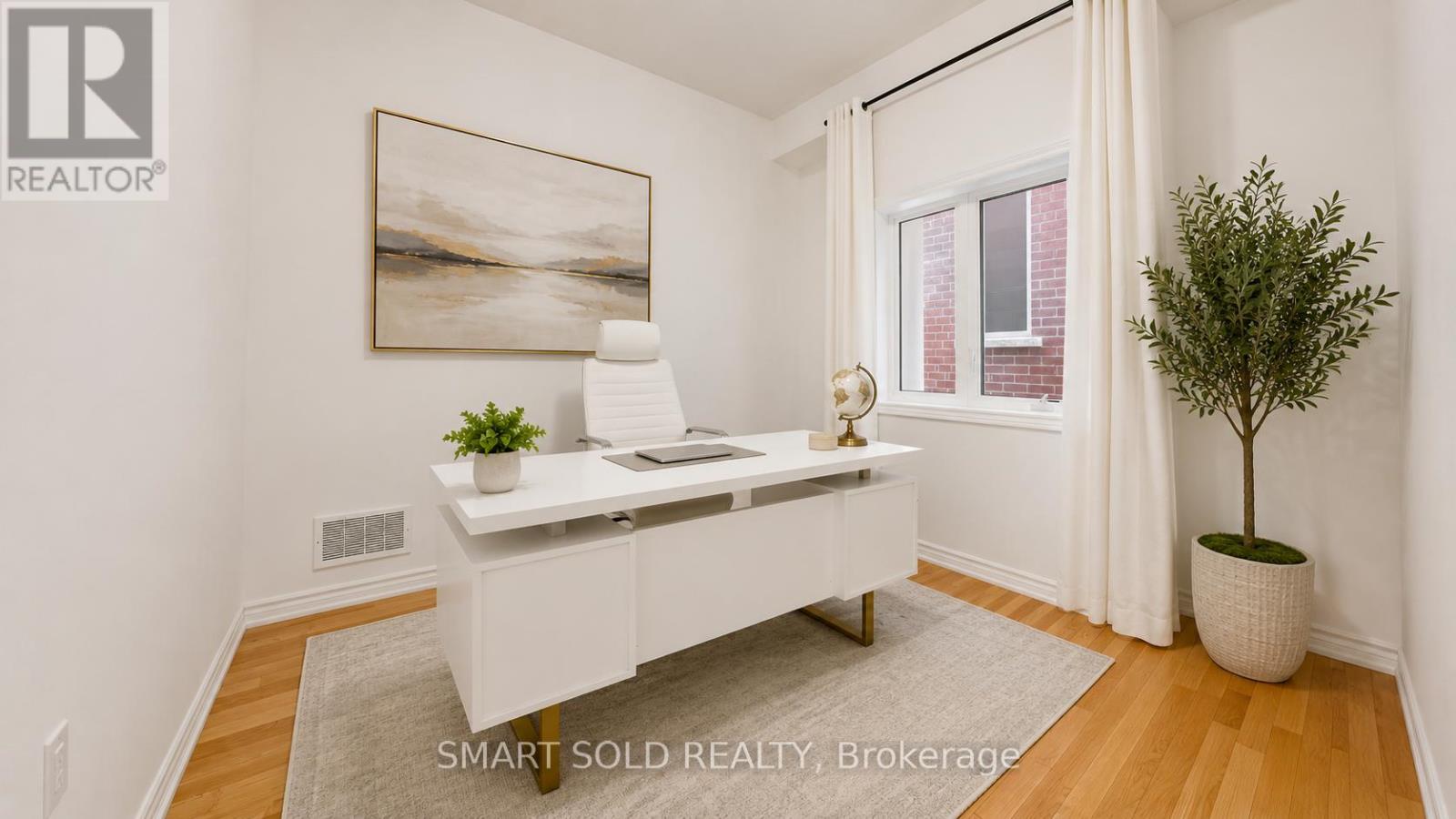 8 SLATER COURT - 14