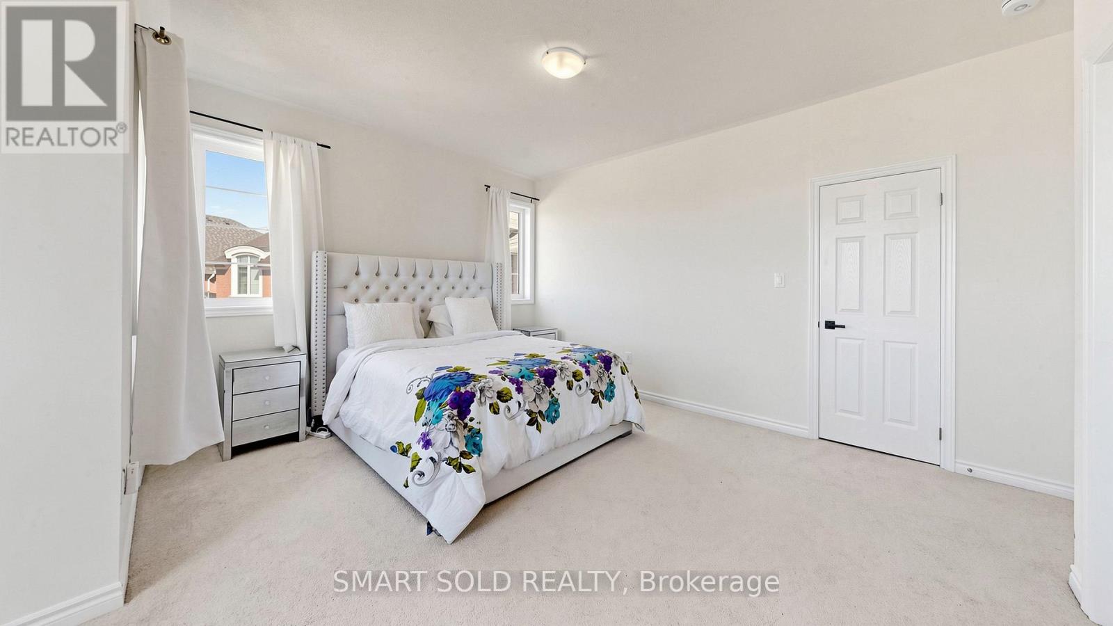 8 SLATER COURT - 22