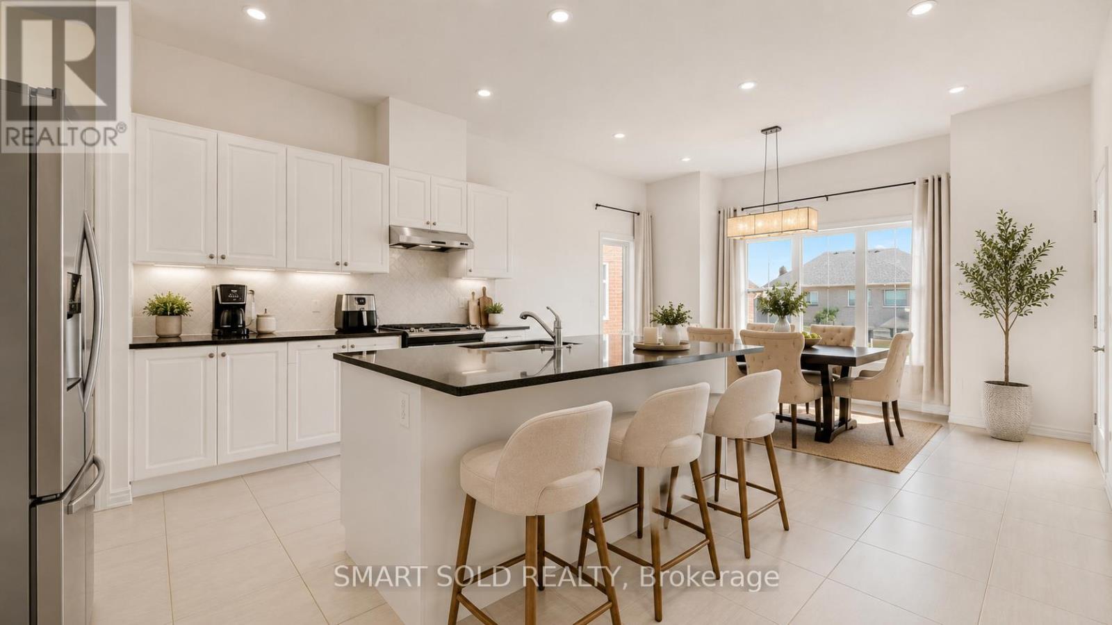 8 SLATER COURT - 8