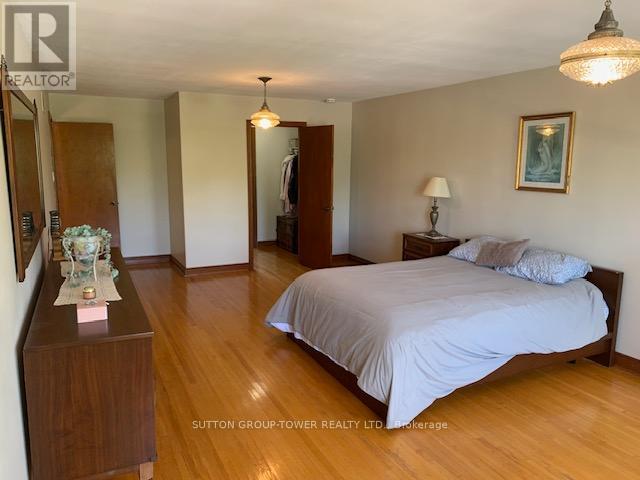8408 ISLINGTON AVENUE - 24
