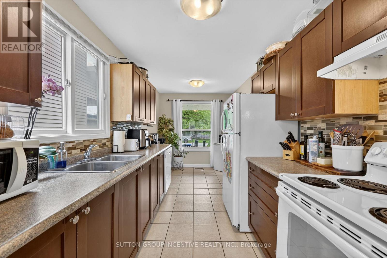 8 PATTON ROAD - 21