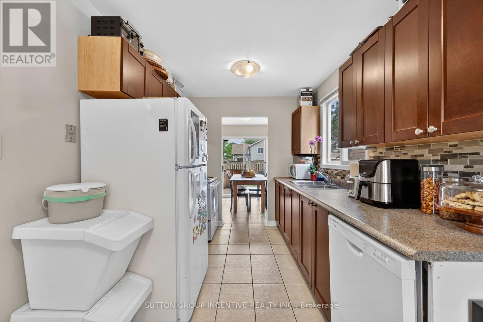 8 PATTON ROAD - 22