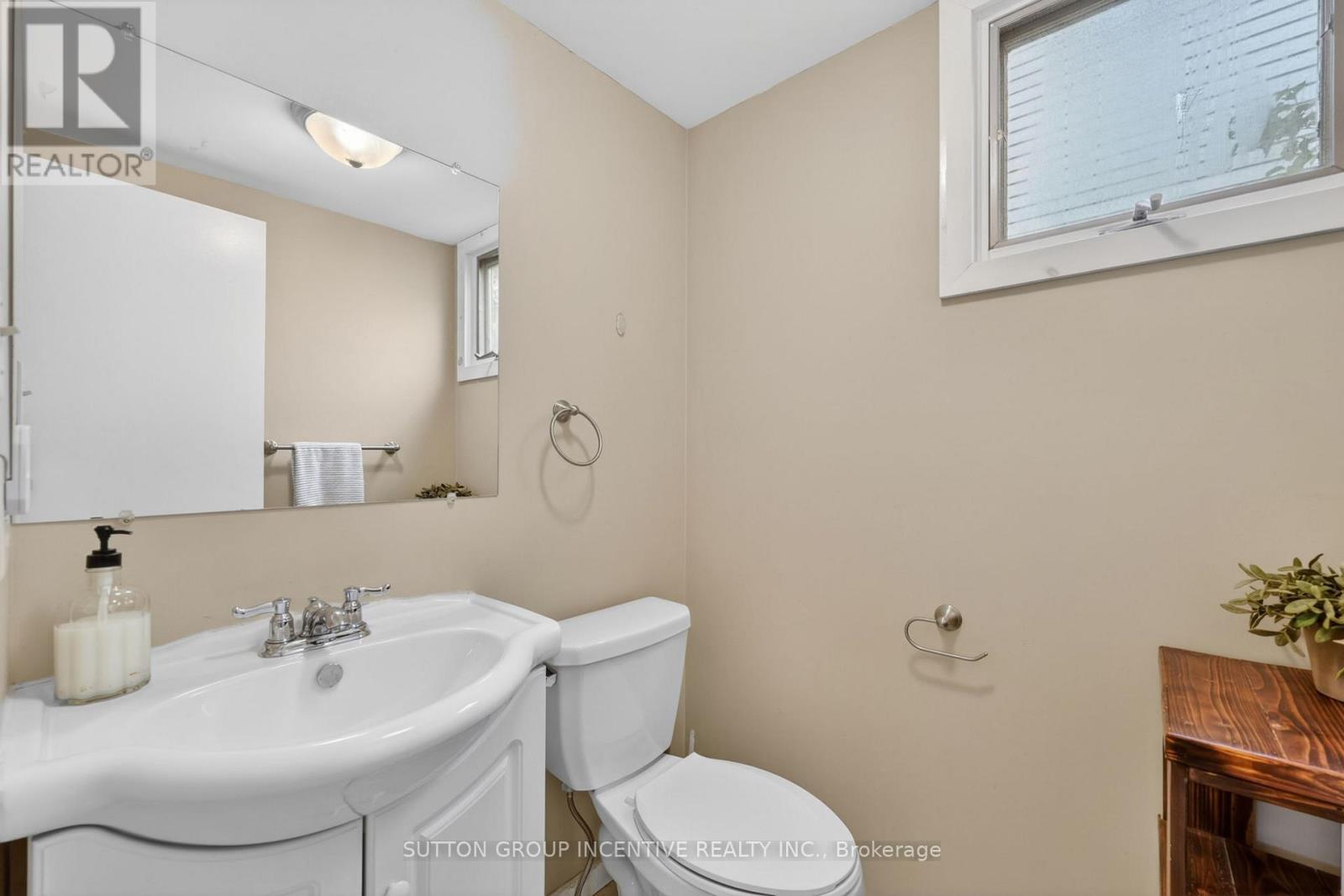 8 PATTON ROAD - 24