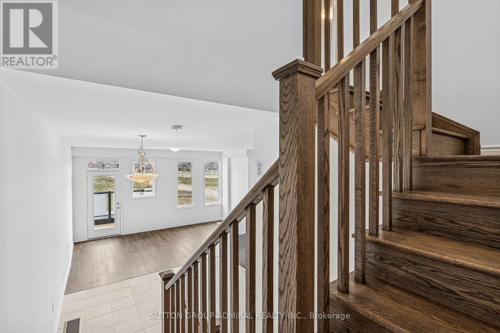 48 ELMER MOSS AVENUE - 16