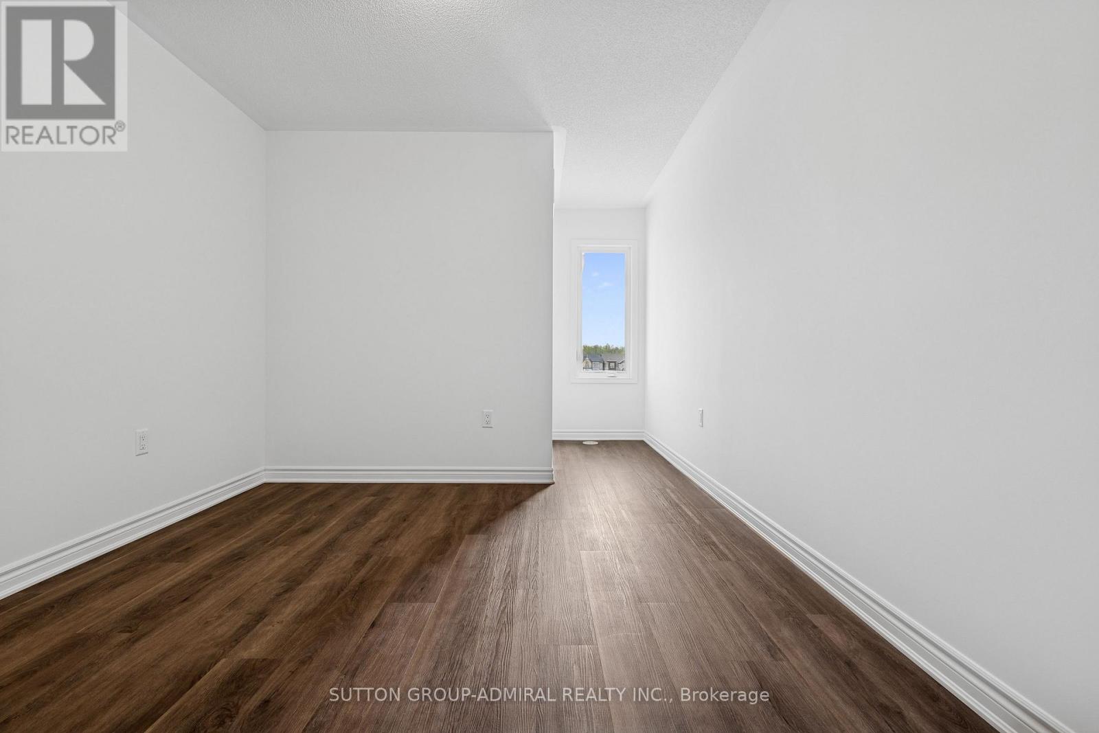 48 ELMER MOSS AVENUE - 22