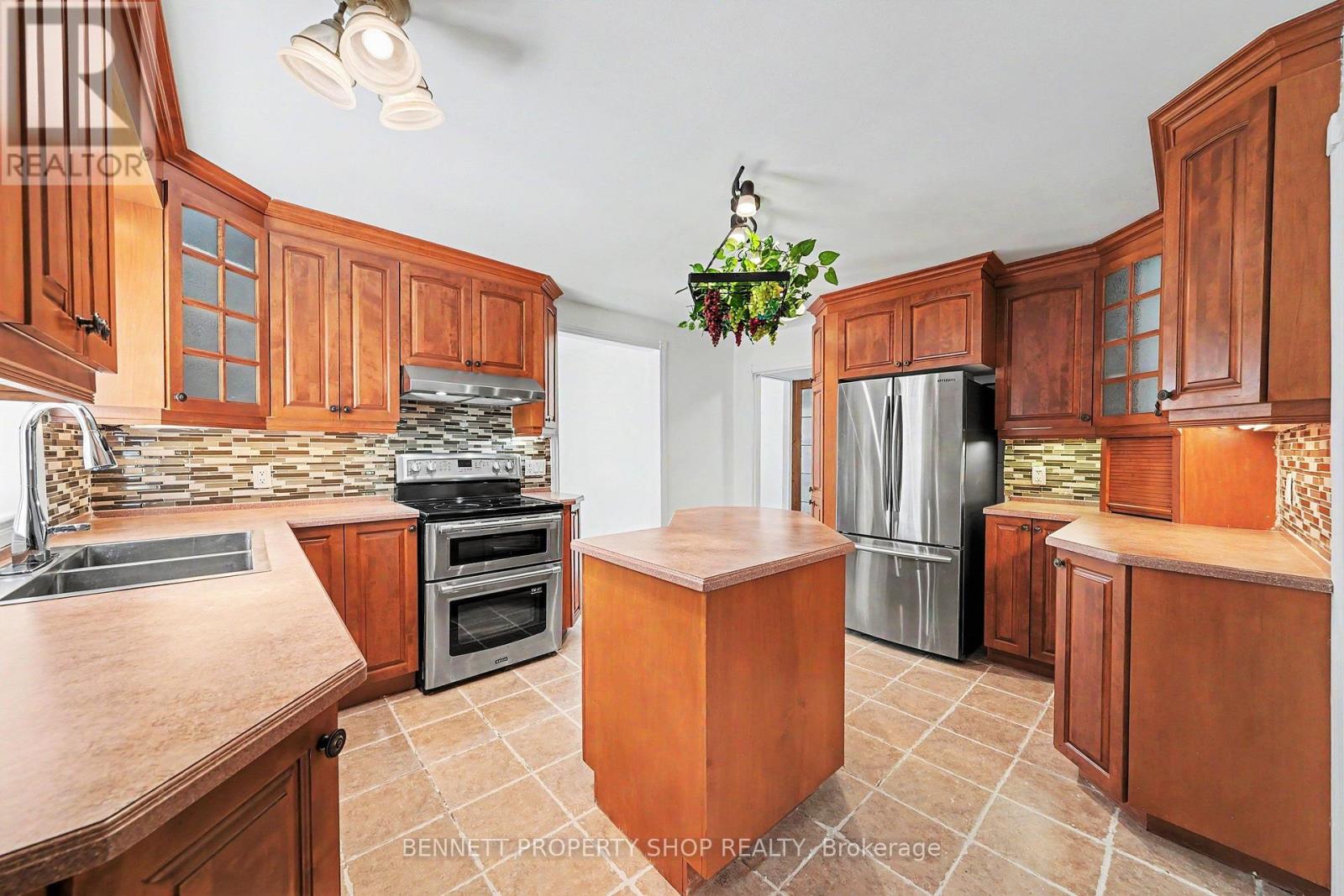 5410 OLD RICHMOND ROAD - 6