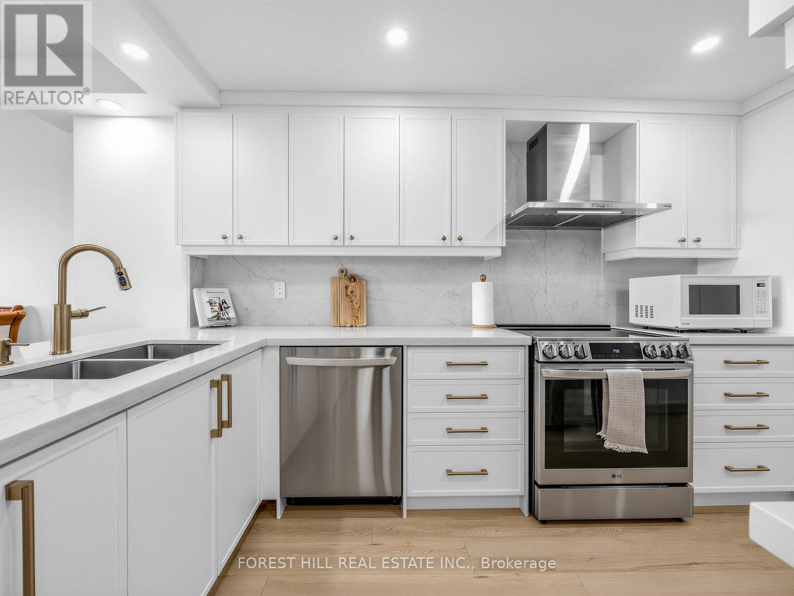 #1812 236 ALBION ROAD - 1
