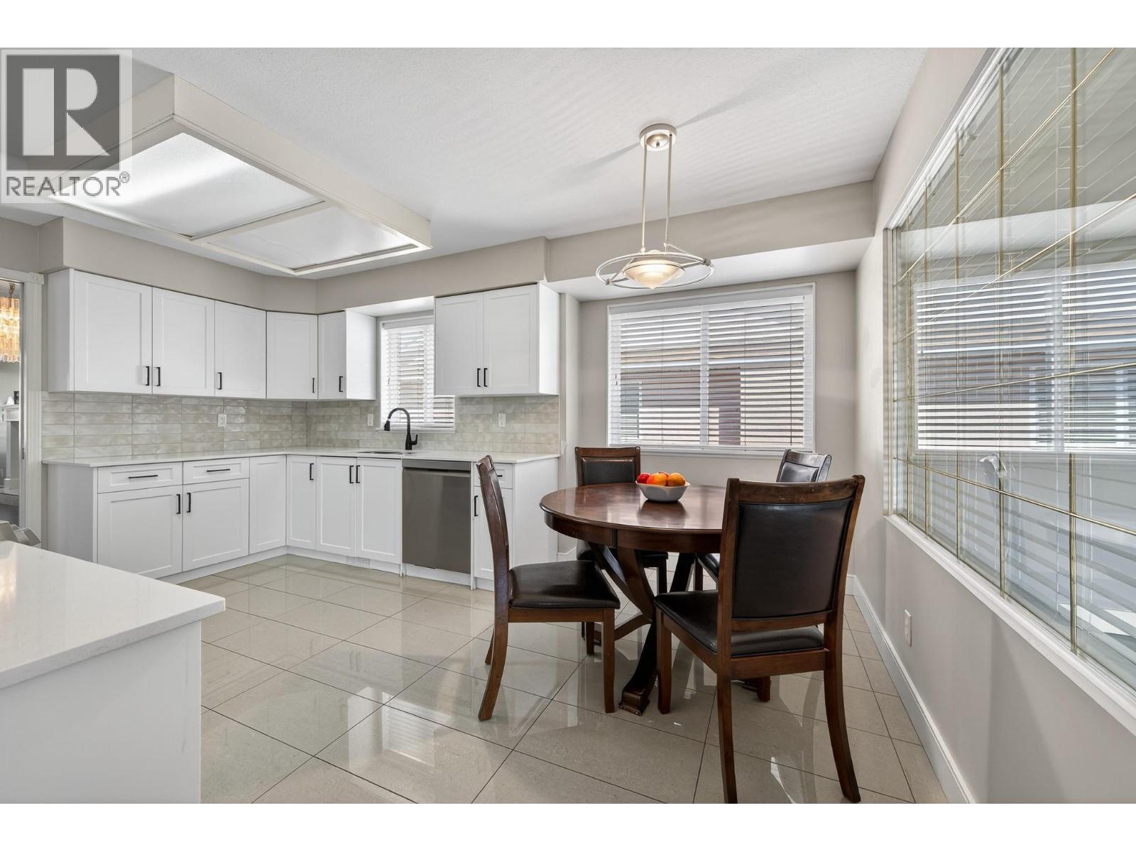 1057 LINCOLN Court, Kamloops