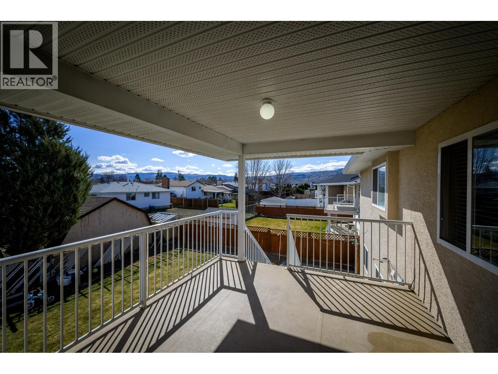 1057 LINCOLN Court, Kamloops