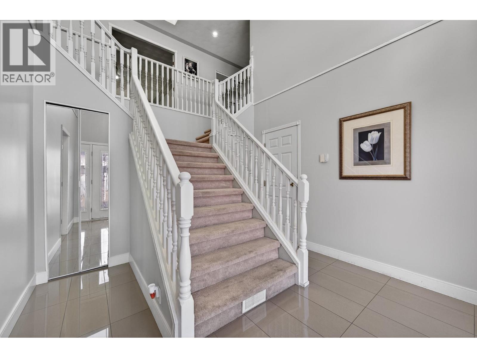 1057 LINCOLN Court, Kamloops