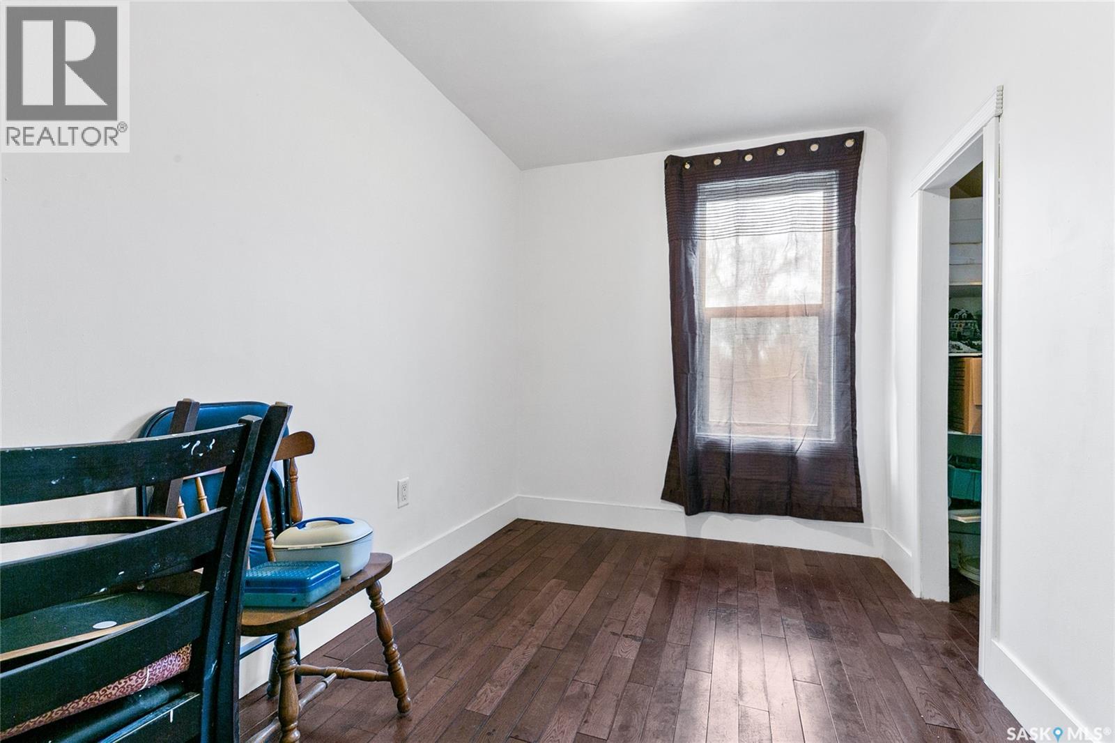 1357 Wascana STREET - 15