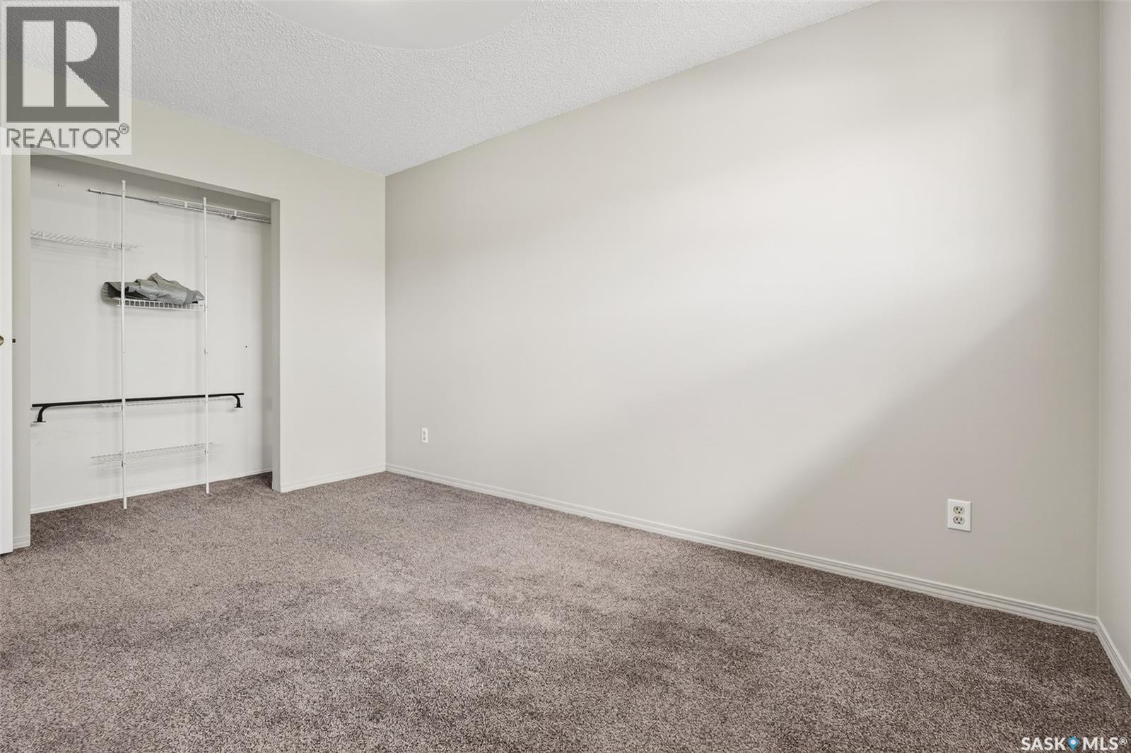 43 Arlington AVENUE — photo 23