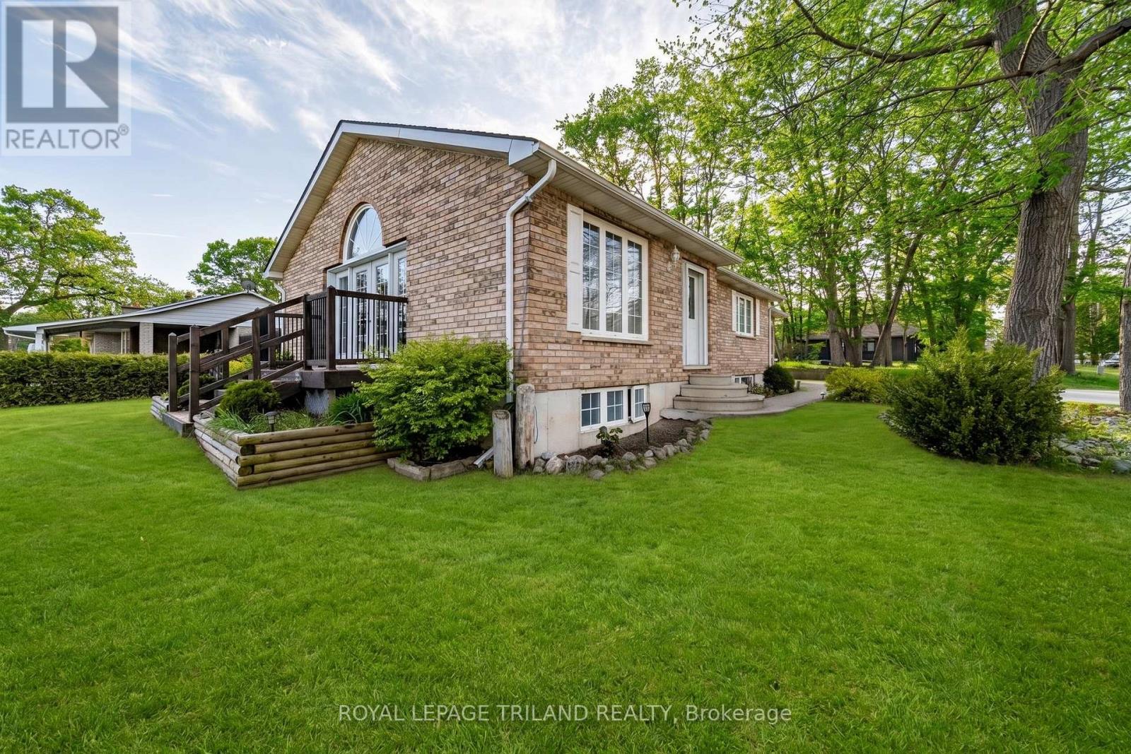 10234 JULIE AVENUE - 11