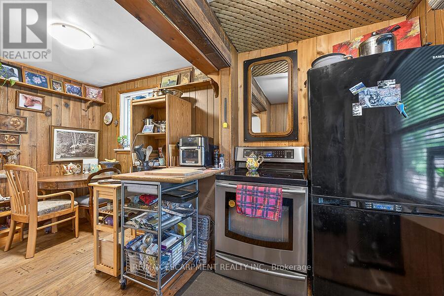 104 TEAL AVENUE - 10