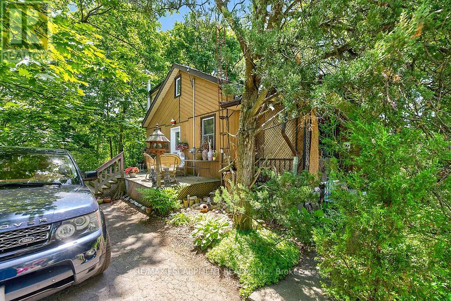 104 TEAL AVENUE - 2
