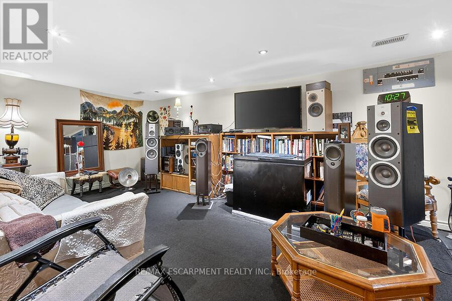 104 TEAL AVENUE - 24
