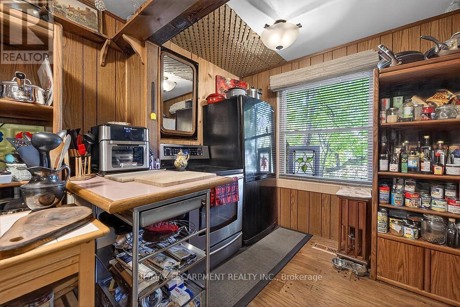 104 TEAL AVENUE - 8