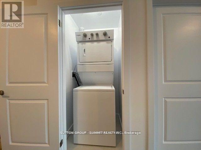 #617 450 DUNDAS STREET E - 21