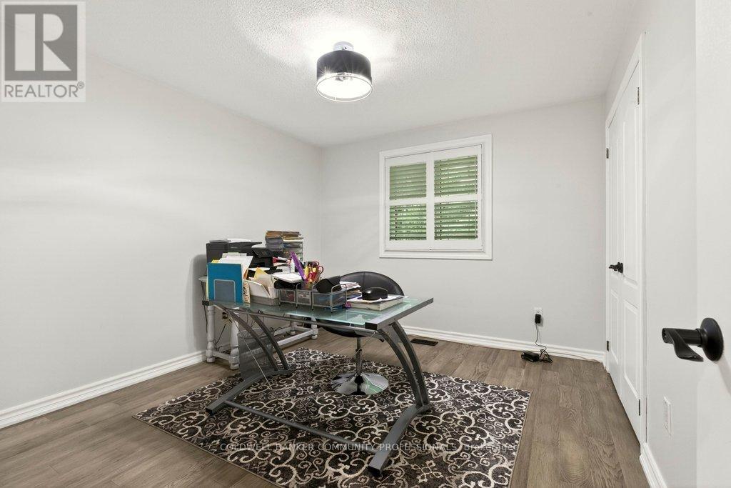 478 GLANCASTER ROAD - 16